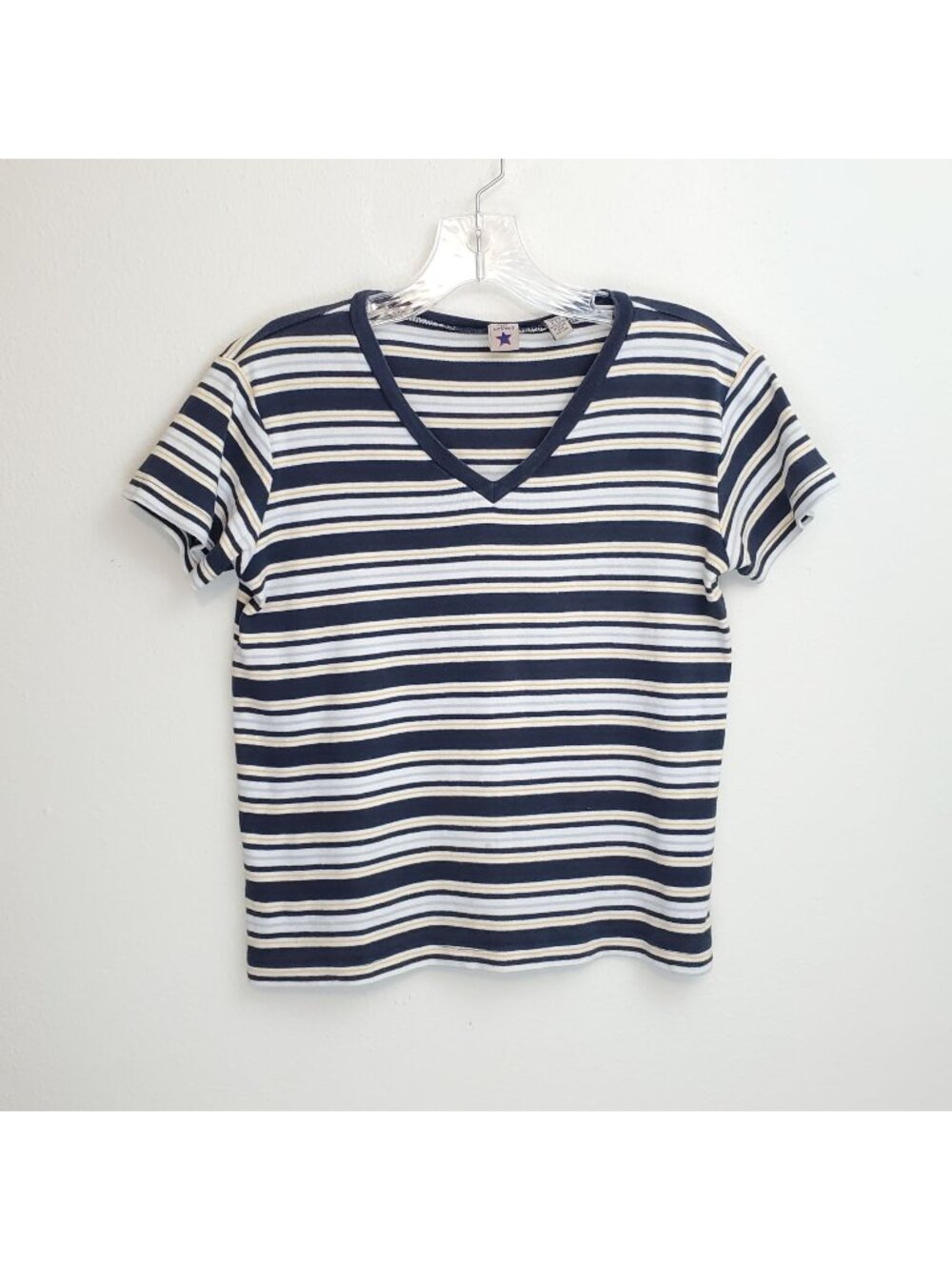 American Eagle 1990s striped V-neck tee